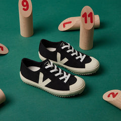 FLIP ELASTIC LACES CANVAS BLACK PIERRE