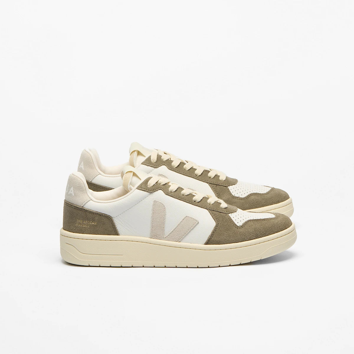 V-82 GRAINED LEATHER WHITE NATURAL KAKI