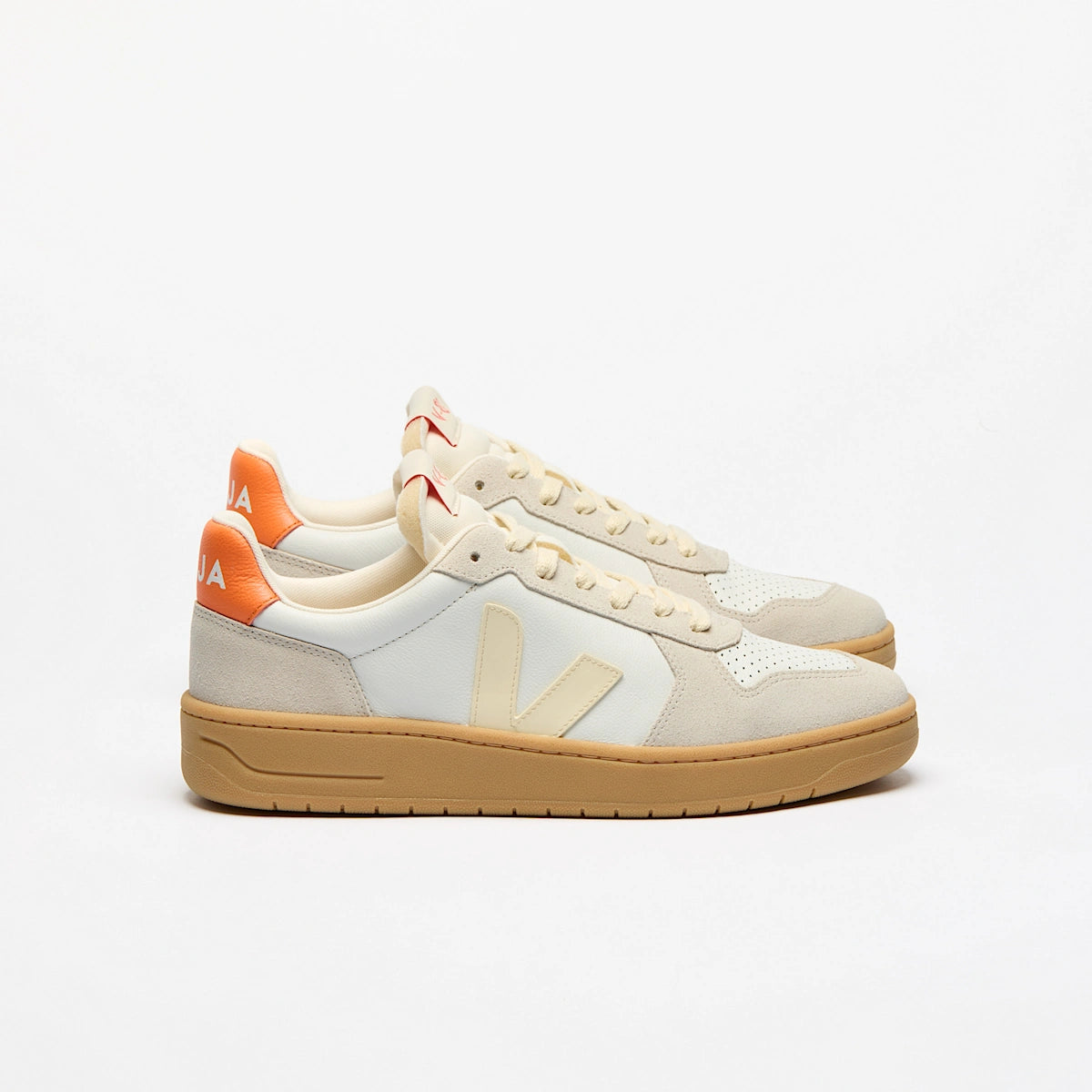 V-82 LEATHER PURE CALCAIRE FURY