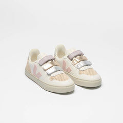 V-10 LEATHER WHITE PETALE